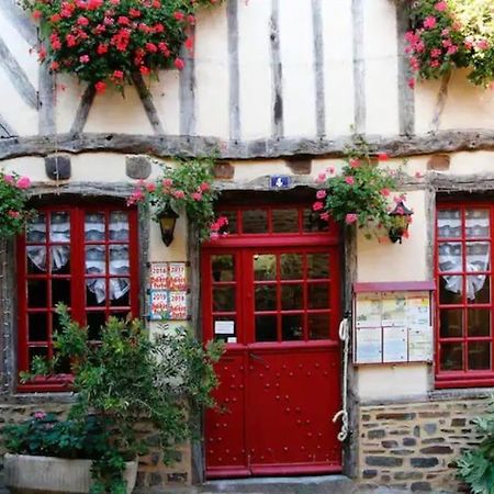 Le Studio Dolois Dol-de-Bretagne Exterior photo