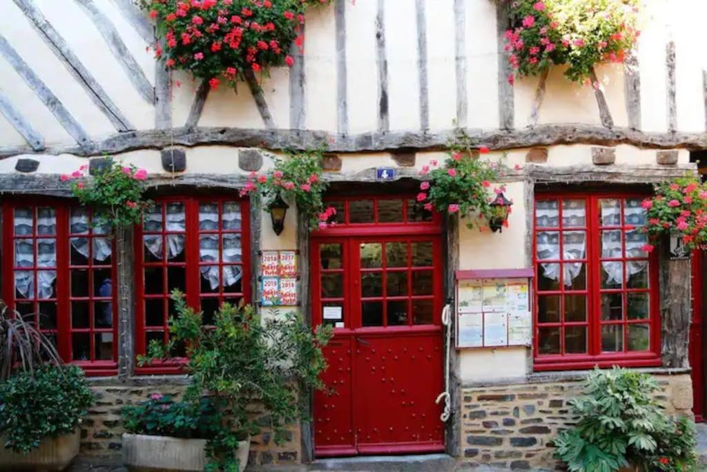 Le Studio Dolois Dol-de-Bretagne Exterior photo